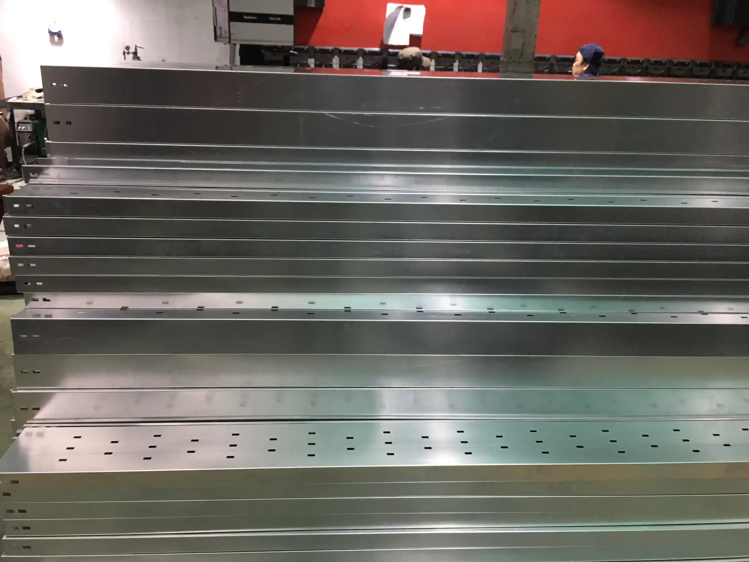 Thang máng cáp inox