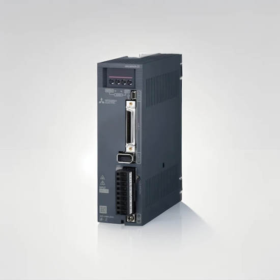 MR-JE-20A Bộ Điều Khiển Servo Mitsubishi 200W (Phát Xung/Analog, 200VAC)